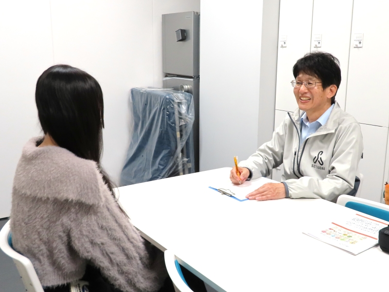 教員と学生との個別面談